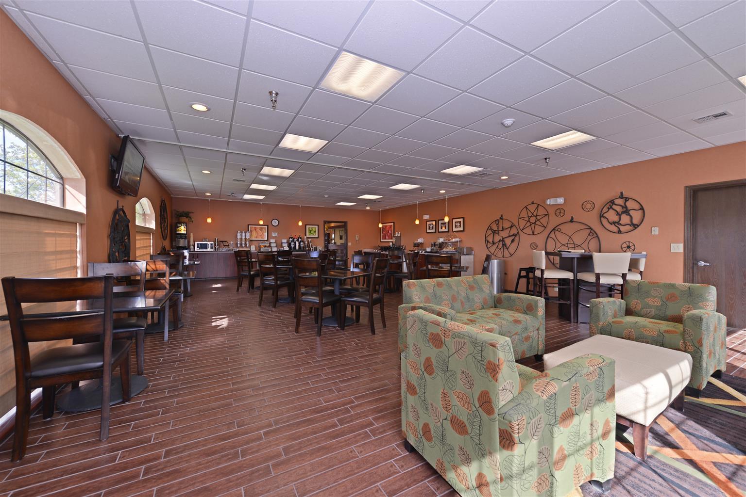 Best Western Plus Rama Inn Redmond Extérieur photo